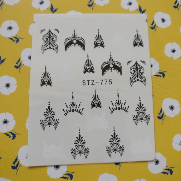 πβ¨ BUNDLE FOR $2β¨π
Nail Decals - Picture 3 of 5
